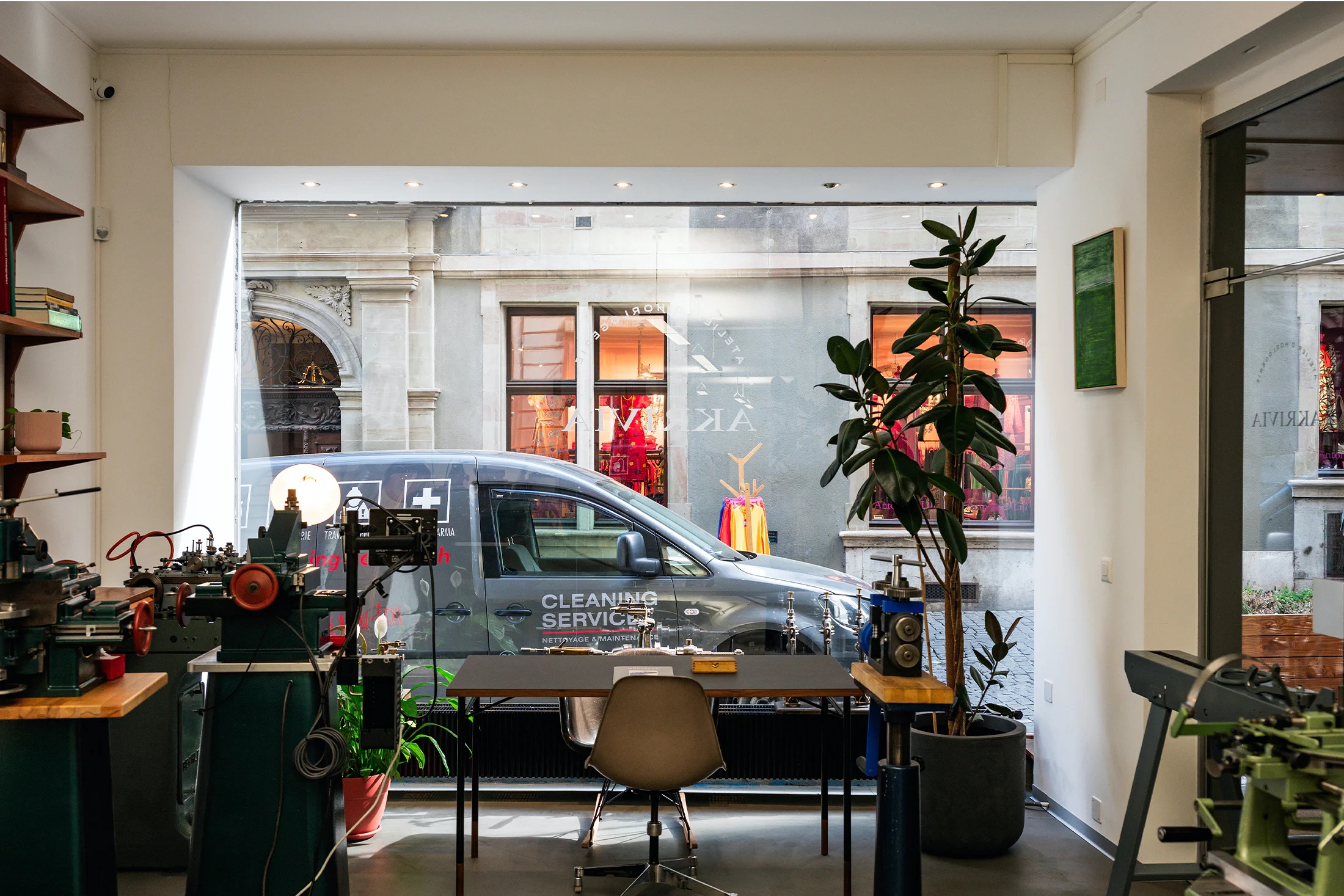 Akrivia casemaking workshop