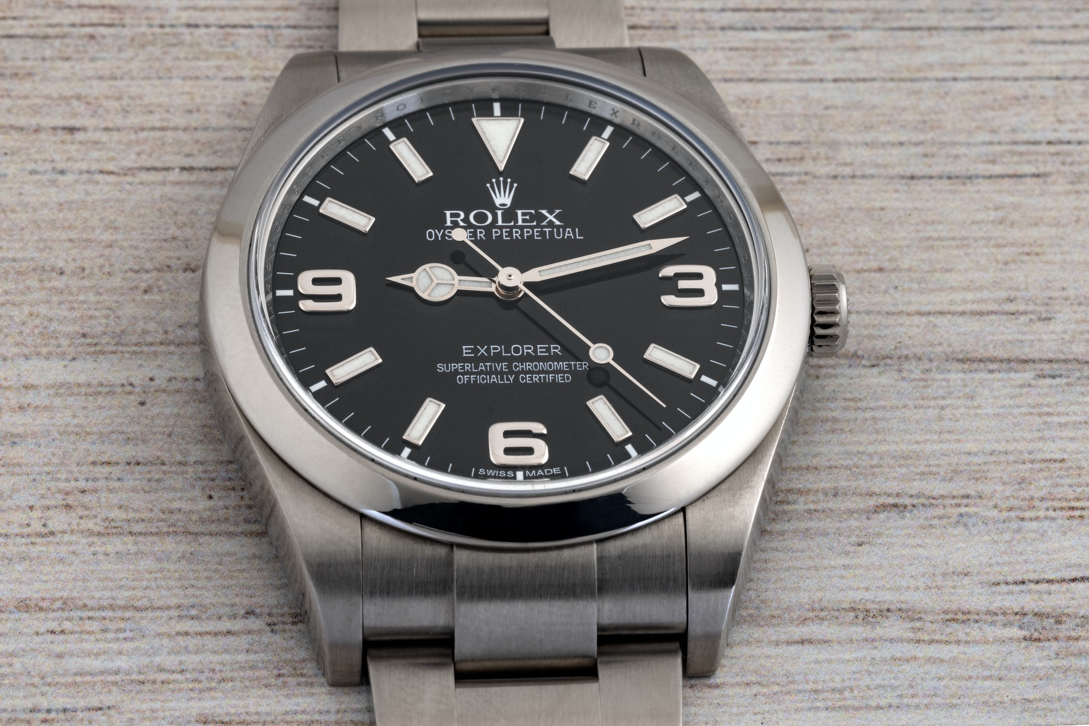 Rolex Explorer 214270