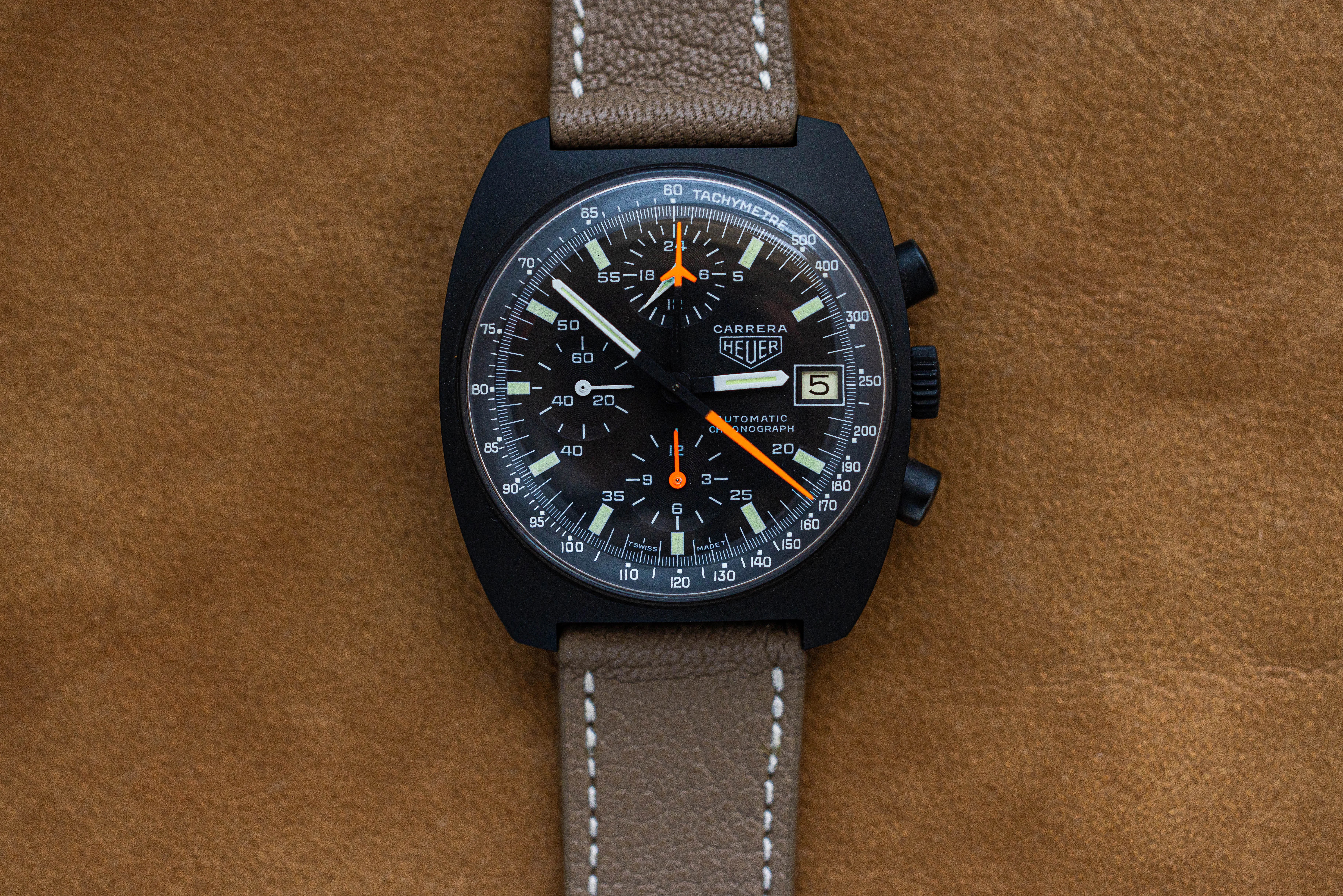 510.511 carrera watch