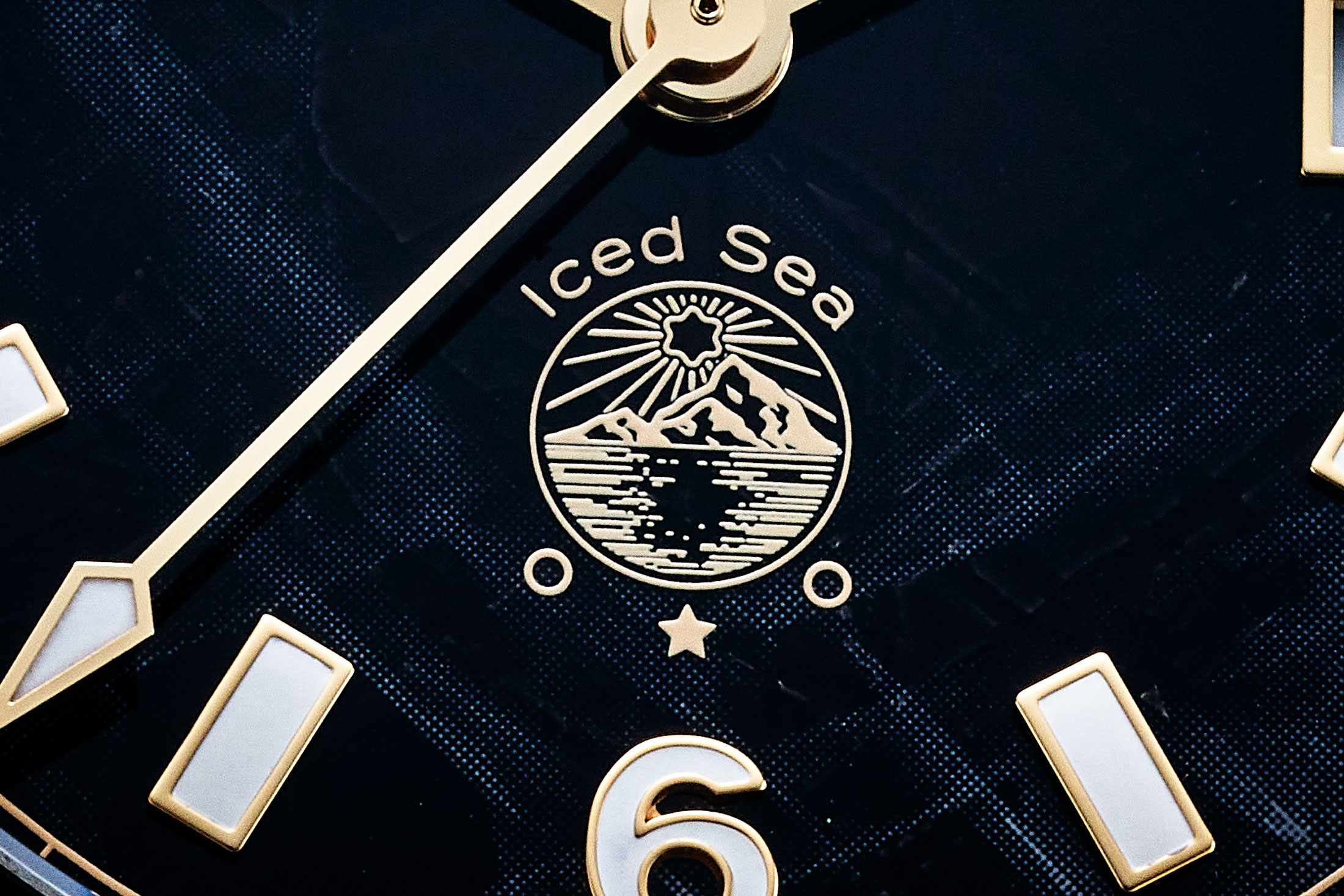 もんぶらんページ PH / オーナメント / モンブラン イスパハン | Francfranc