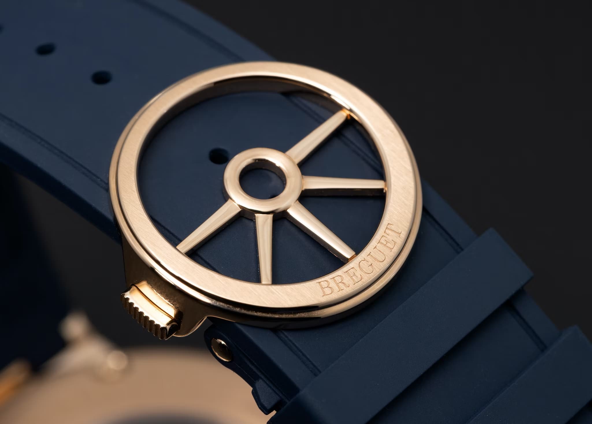 Breguet Hora Mundi case detail