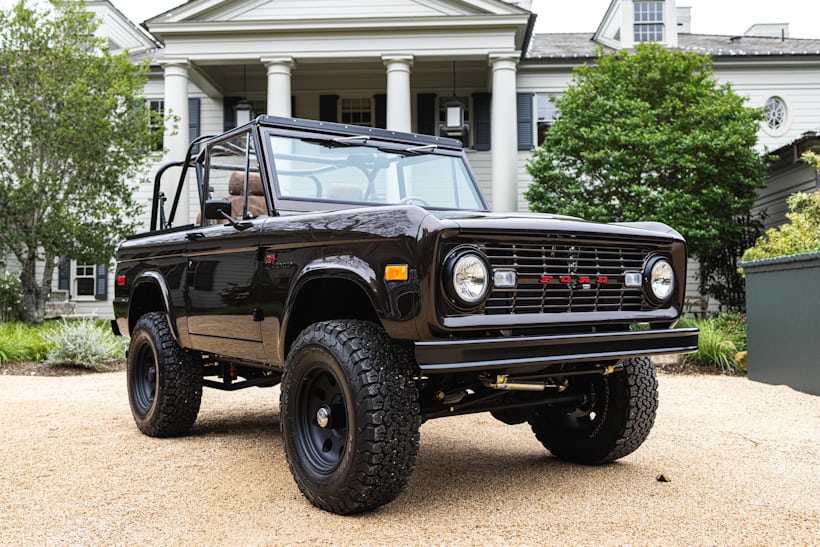 Wide shot of a Ford Bronco