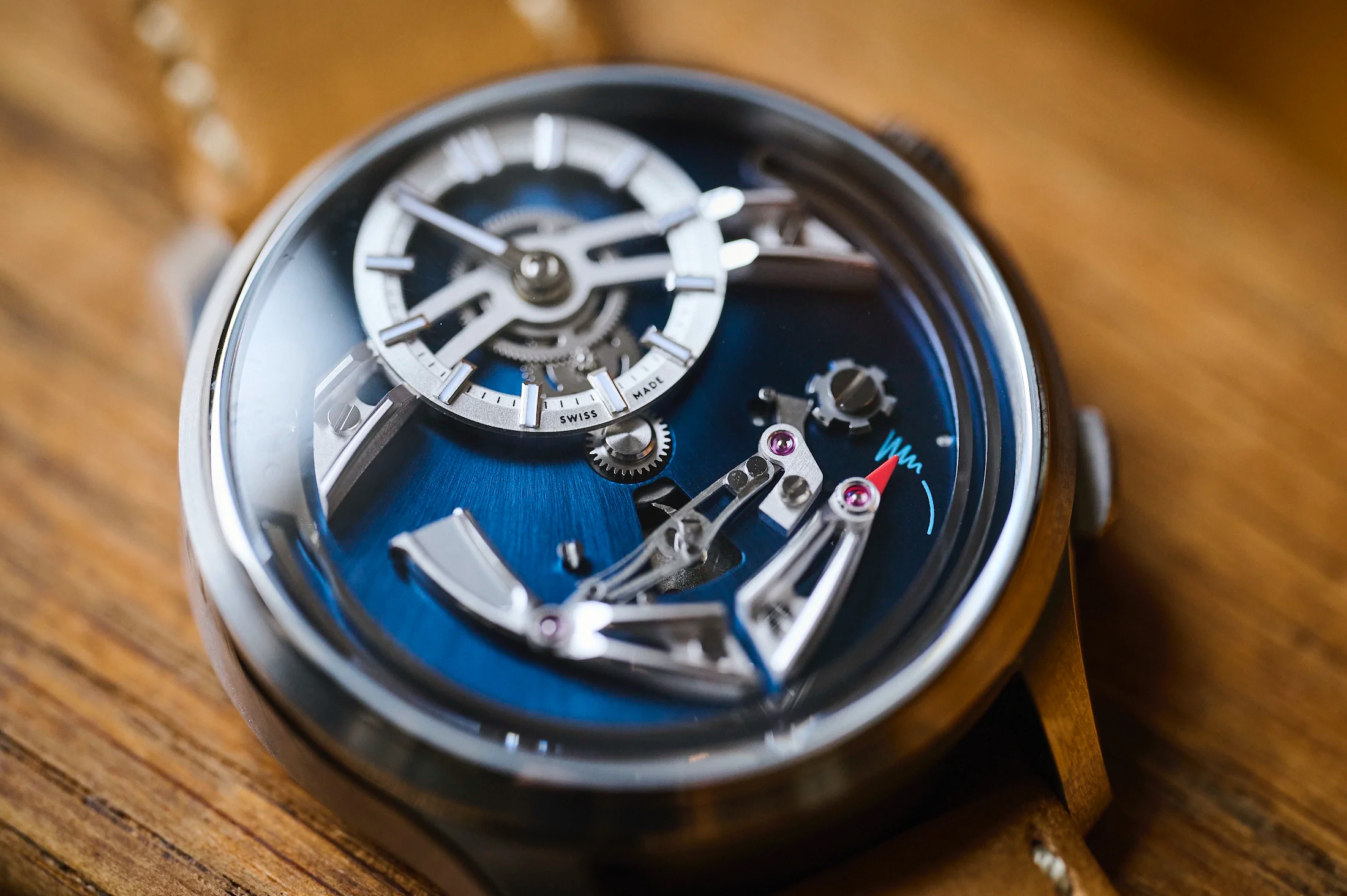 In-Depth: クリストファー・ウォードのチャイムウォッチが時計界を覆 