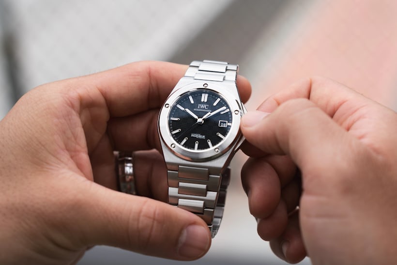 Picture of watch being held 